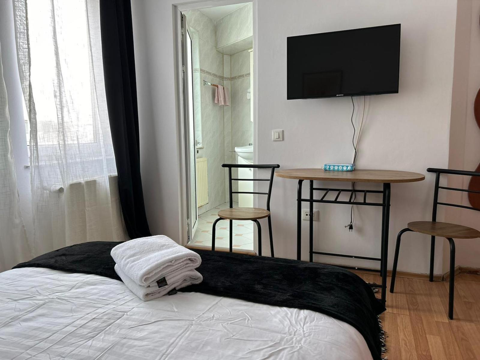 Ambra Room'S Braşov Exterior foto