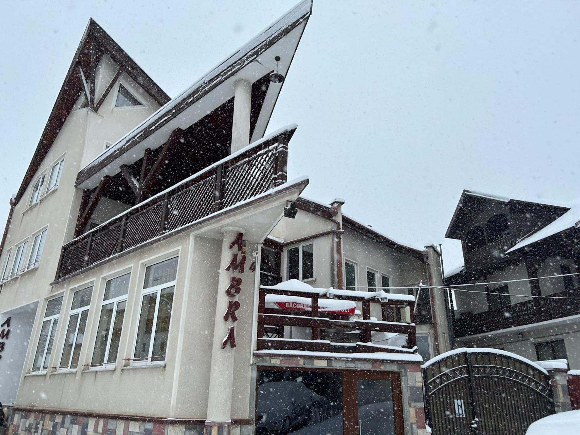 Ambra Room'S Braşov Exterior foto