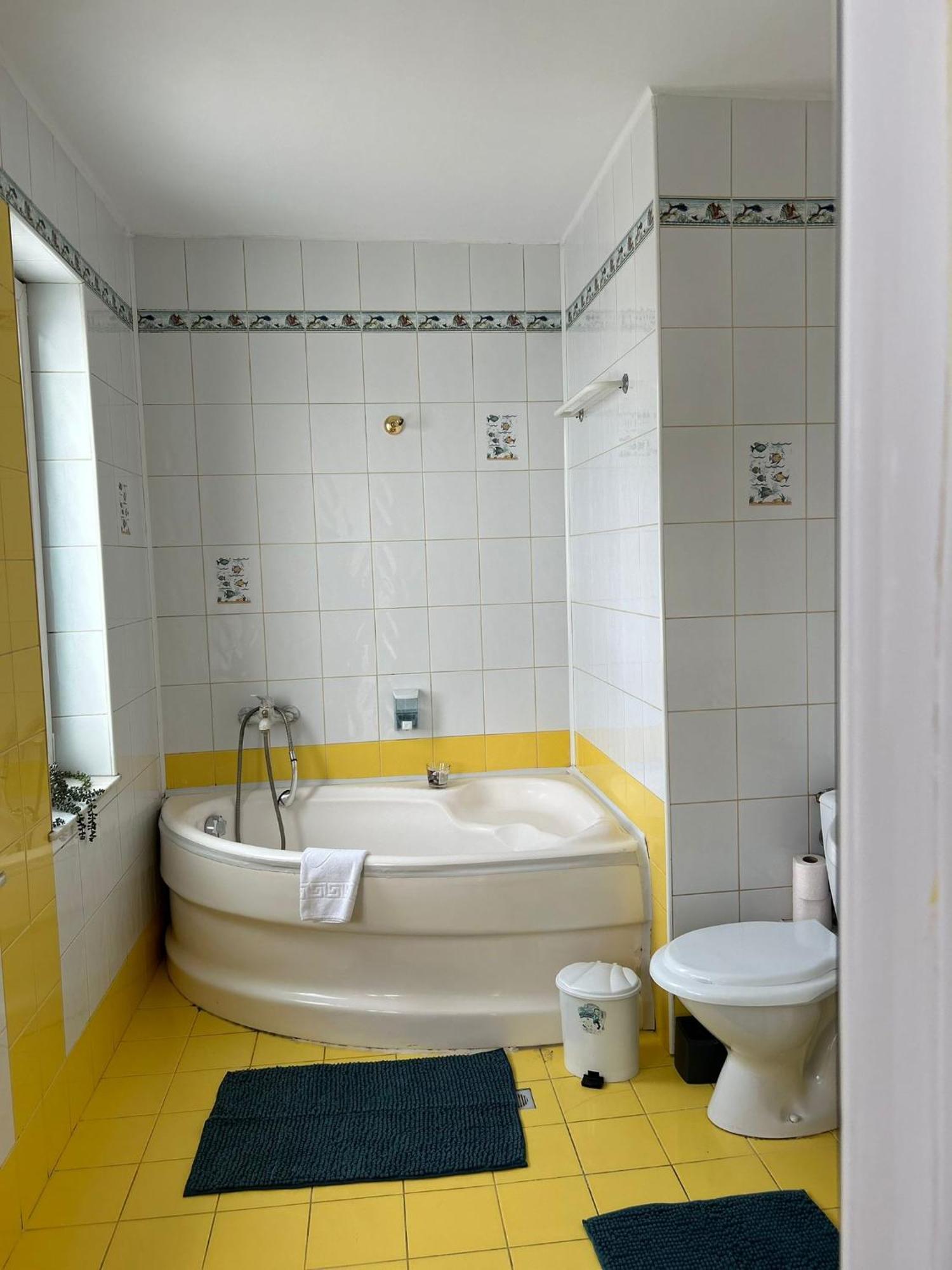Ambra Room'S Braşov Exterior foto